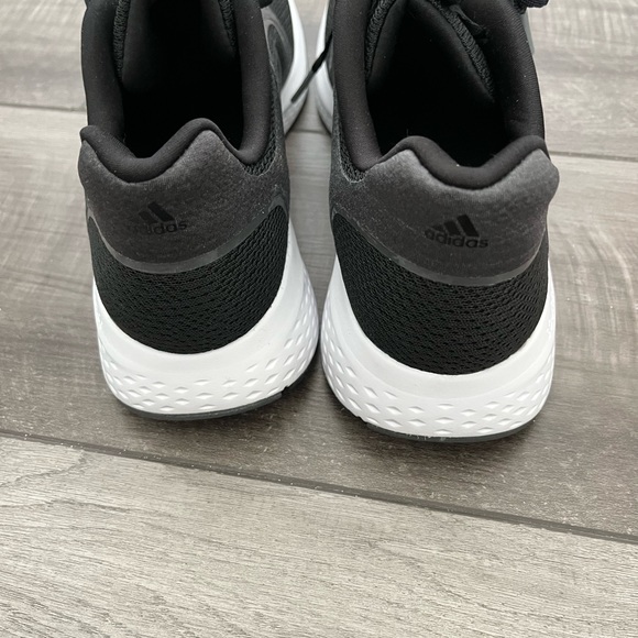 Adidas bounce edge Lux sneakers - Picture 6 of 8